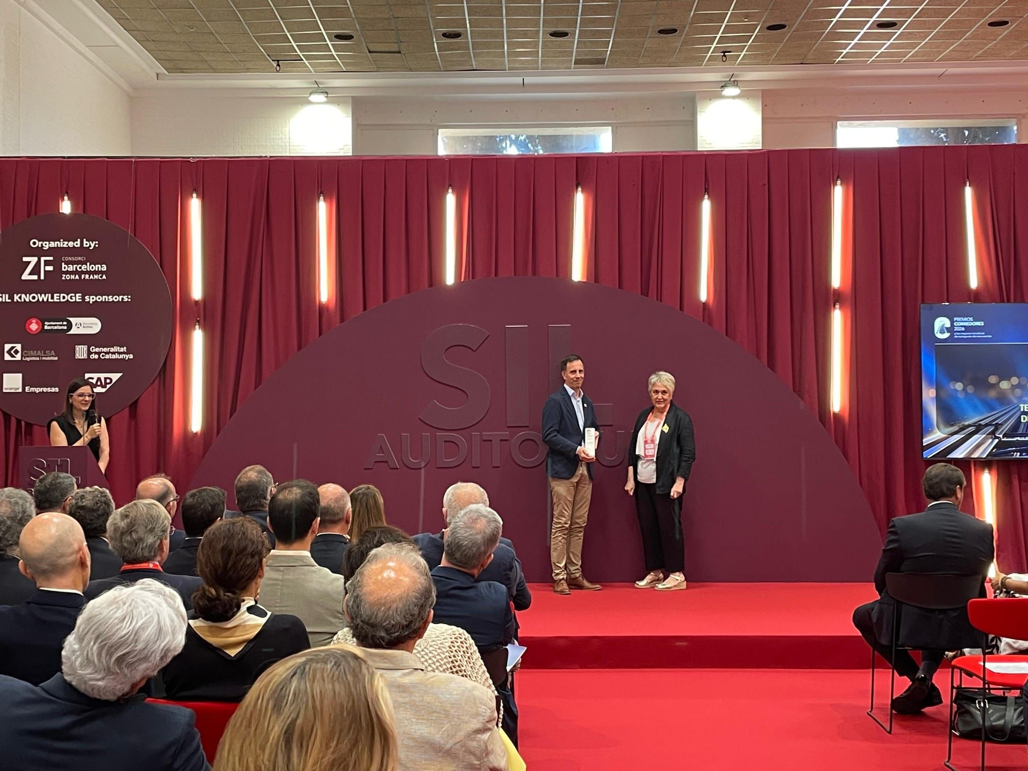 Premio Corredores 2026 a la terminal logística tmZ.
